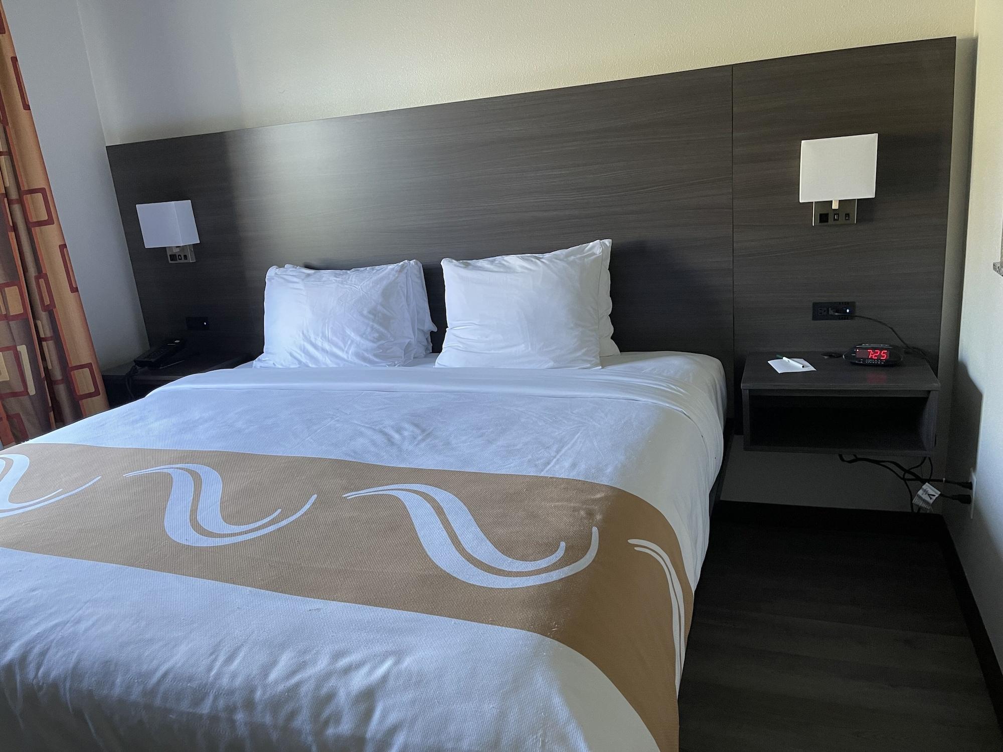 Quality Suites I-44 Талса Экстерьер фото