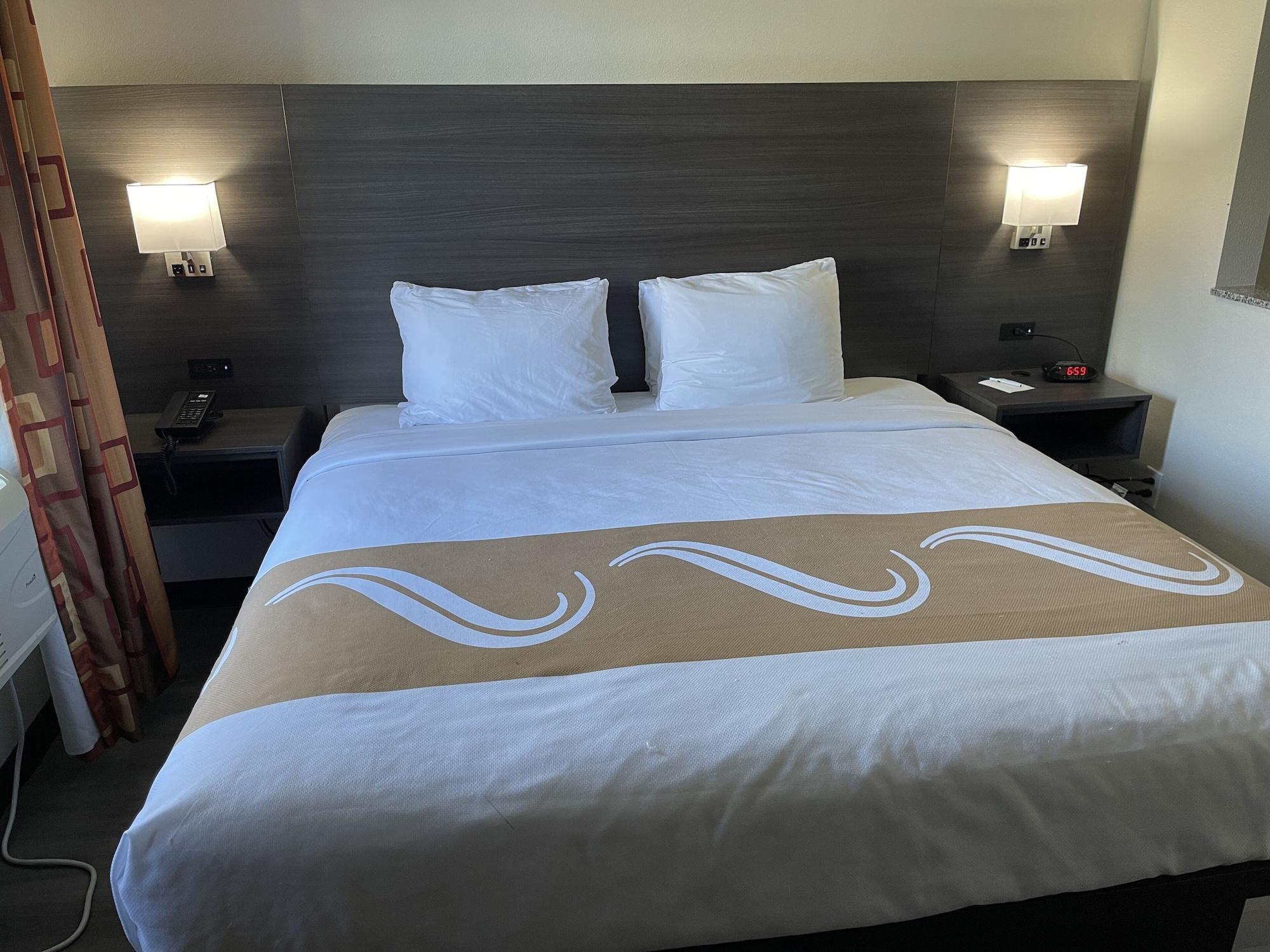 Quality Suites I-44 Талса Экстерьер фото
