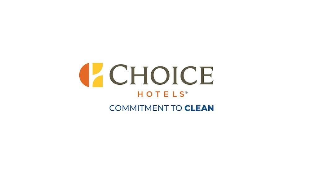 Quality Suites I-44 Талса Экстерьер фото